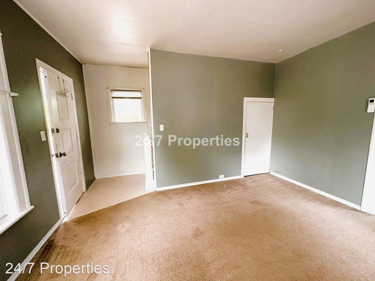 Sellwood Charmer! - Photo 3 of 17