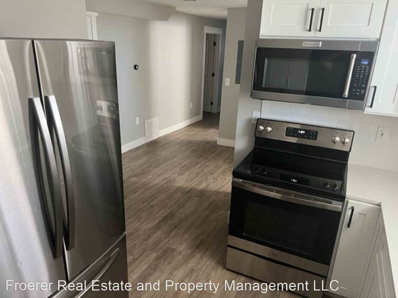 2745 Grant Ave - Photo 3 of 9