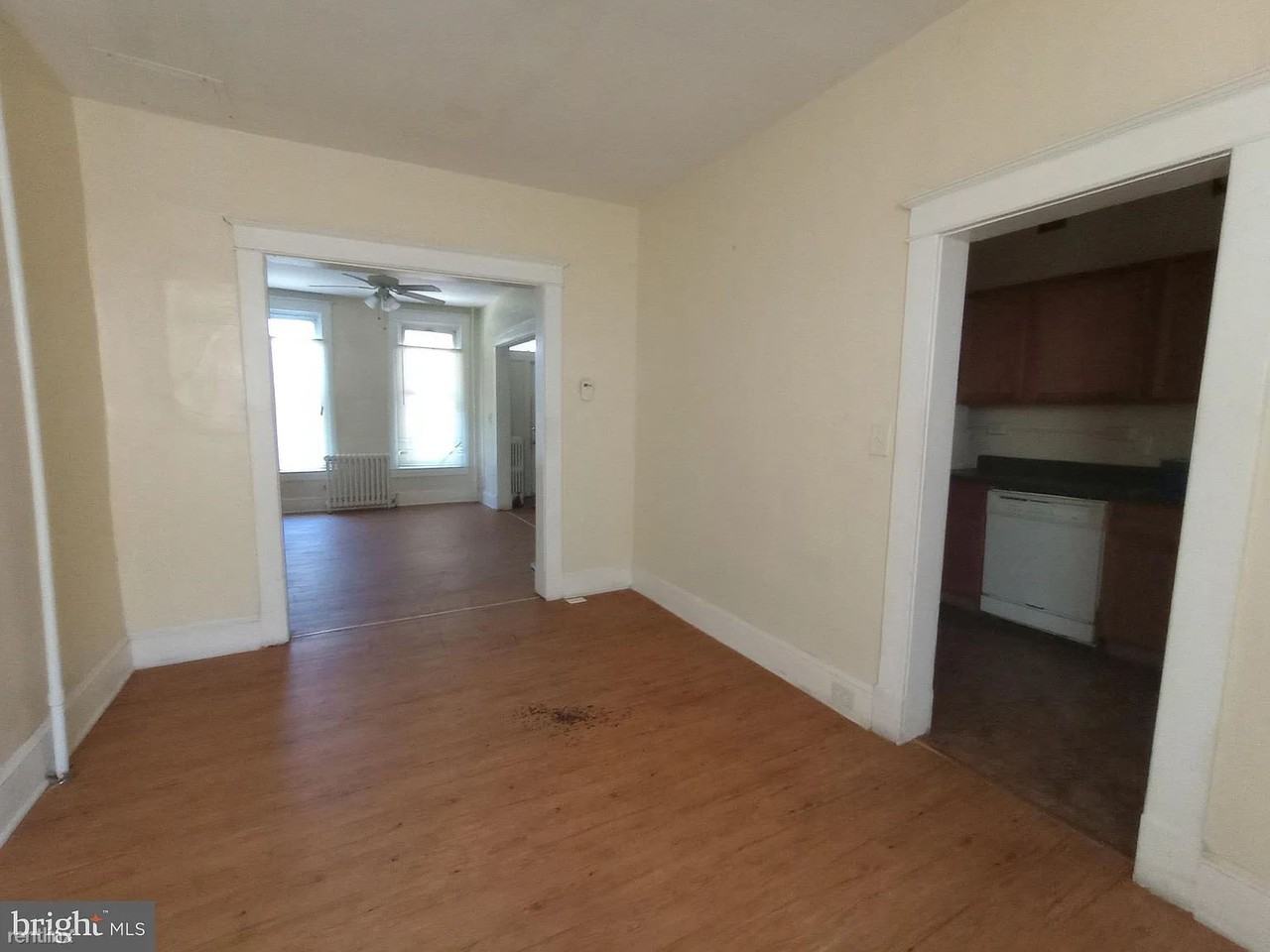 1137 Ellicott Dr - Photo 2 of 21