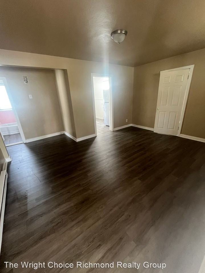 1701 Peter Paul Blvd - Photo 2 of 7