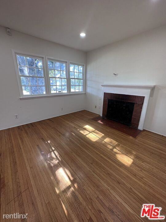 4202 Berryman Ave - Photo 2 of 10