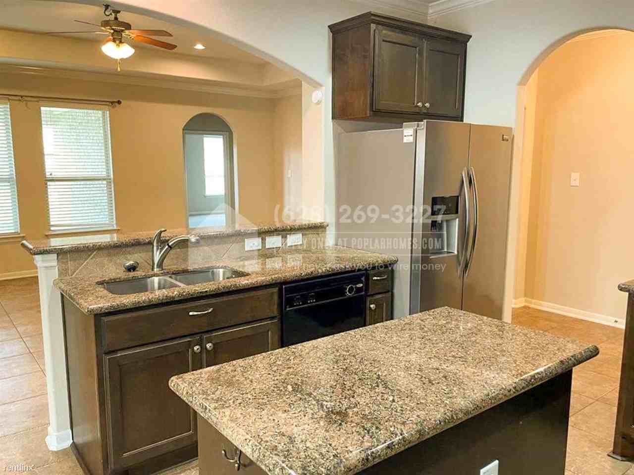 6214 Oxford Lake Dr - Photo 3 of 17