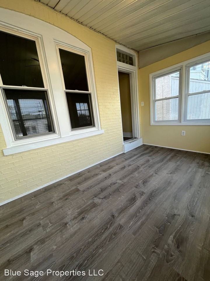1407 Hewes Ave - Photo 2 of 27