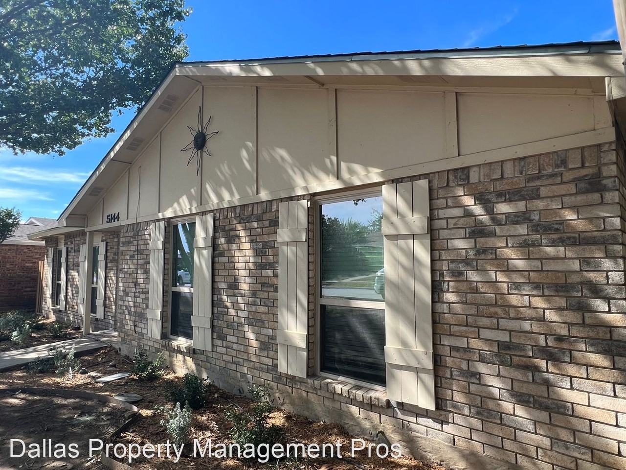 5144 Reed Dr - Photo 2 of 42