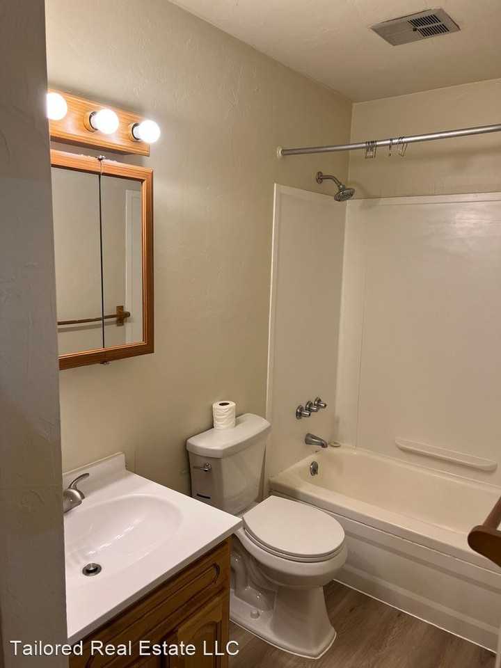 1350 & 1360 Memory Lane Extended - Photo 2 of 4