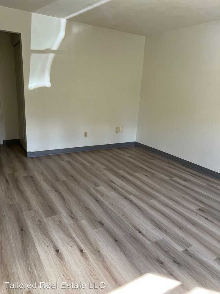 1350 & 1360 Memory Lane Extended - Photo 3 of 4