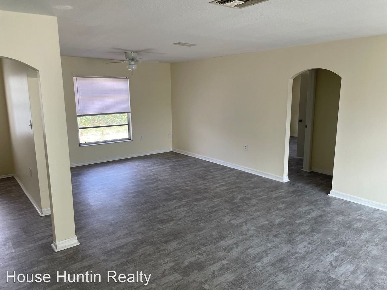 9327 Dresden Ln - Photo 3 of 22