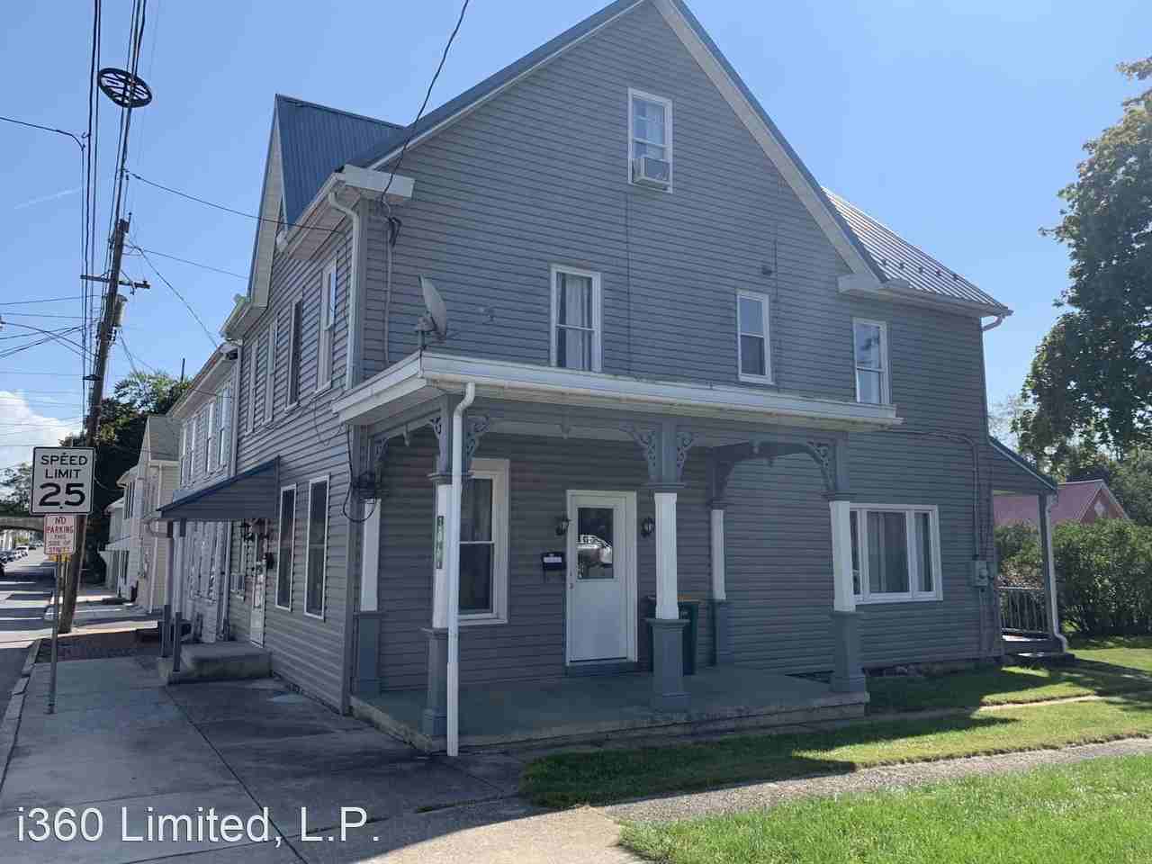 306 E Washington St - Photo 2 of 46