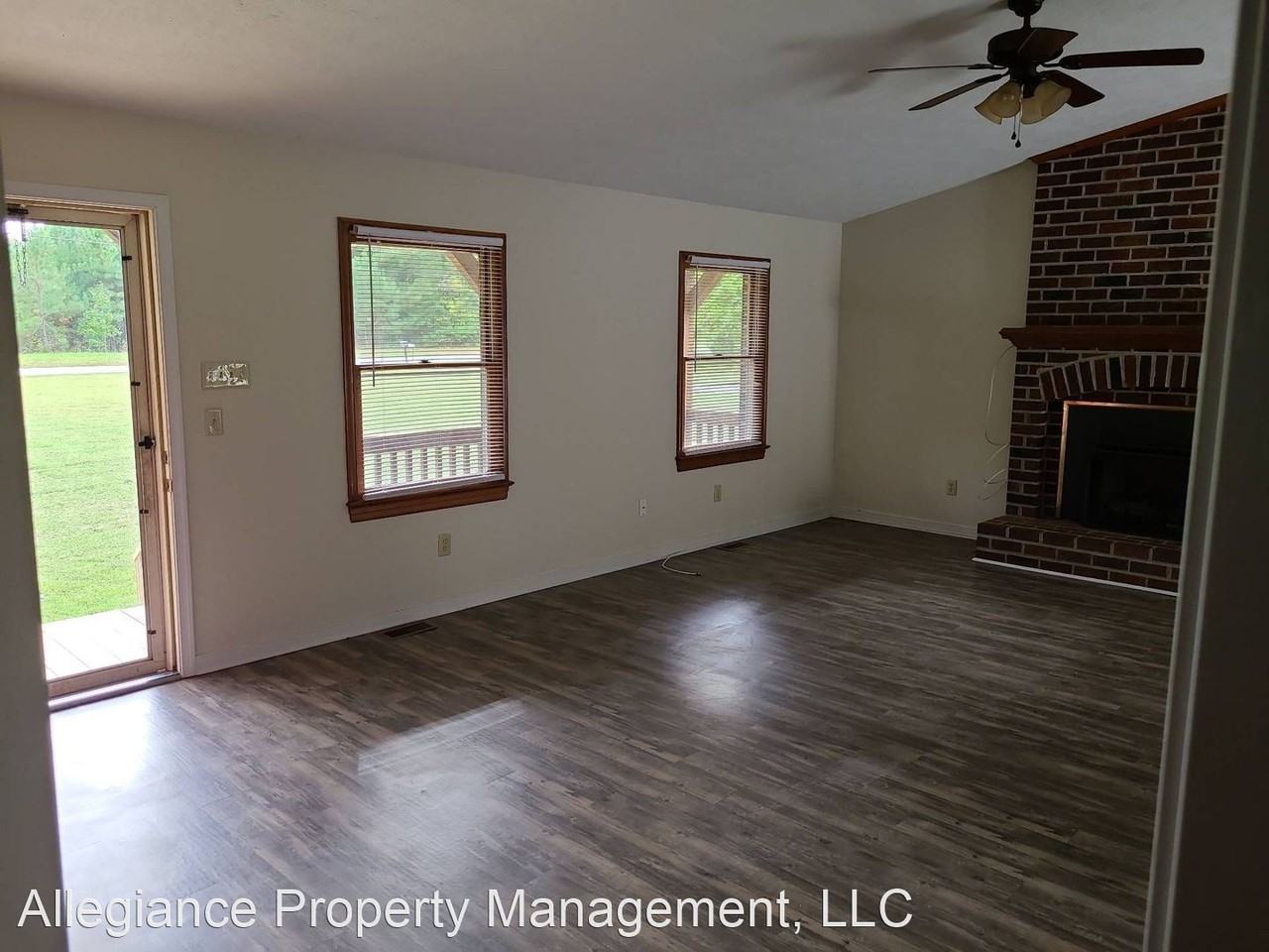 1570 Graves Rd - Photo 3 of 12
