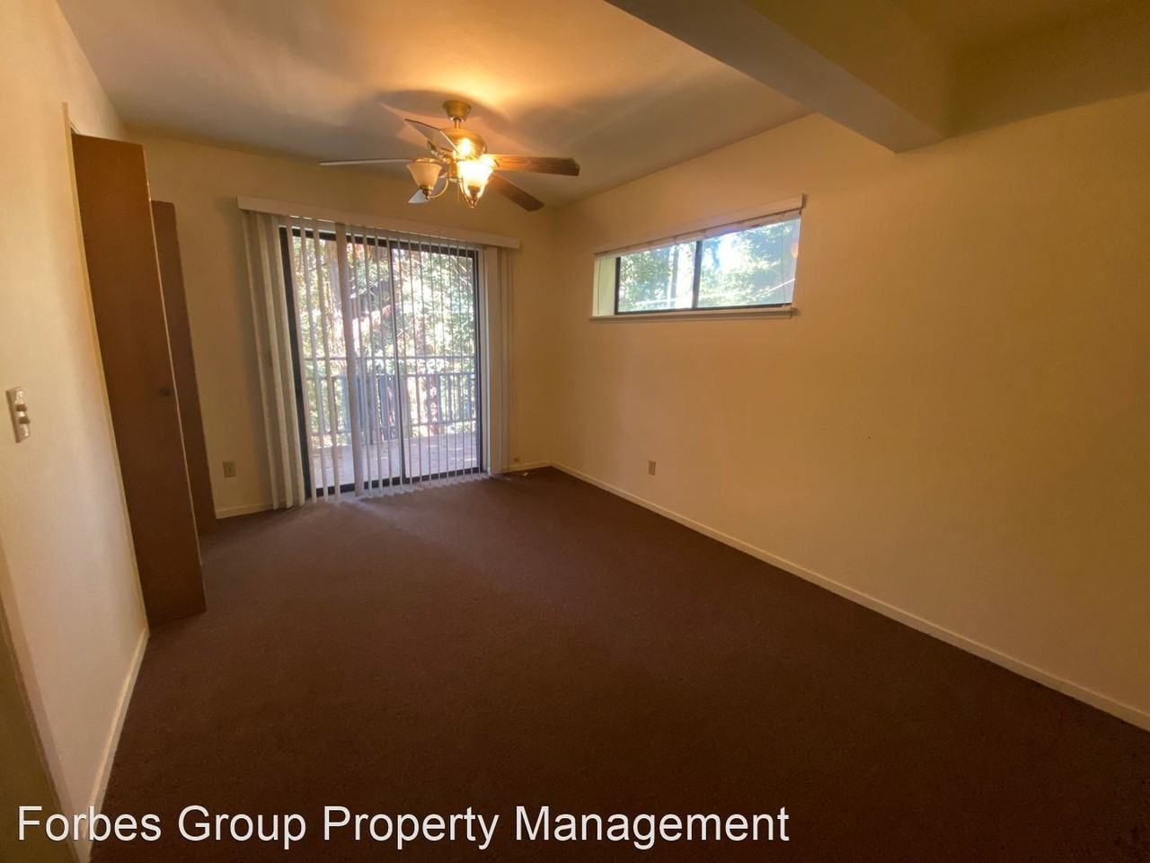 53 Conference Dr - Photo 3 of 8