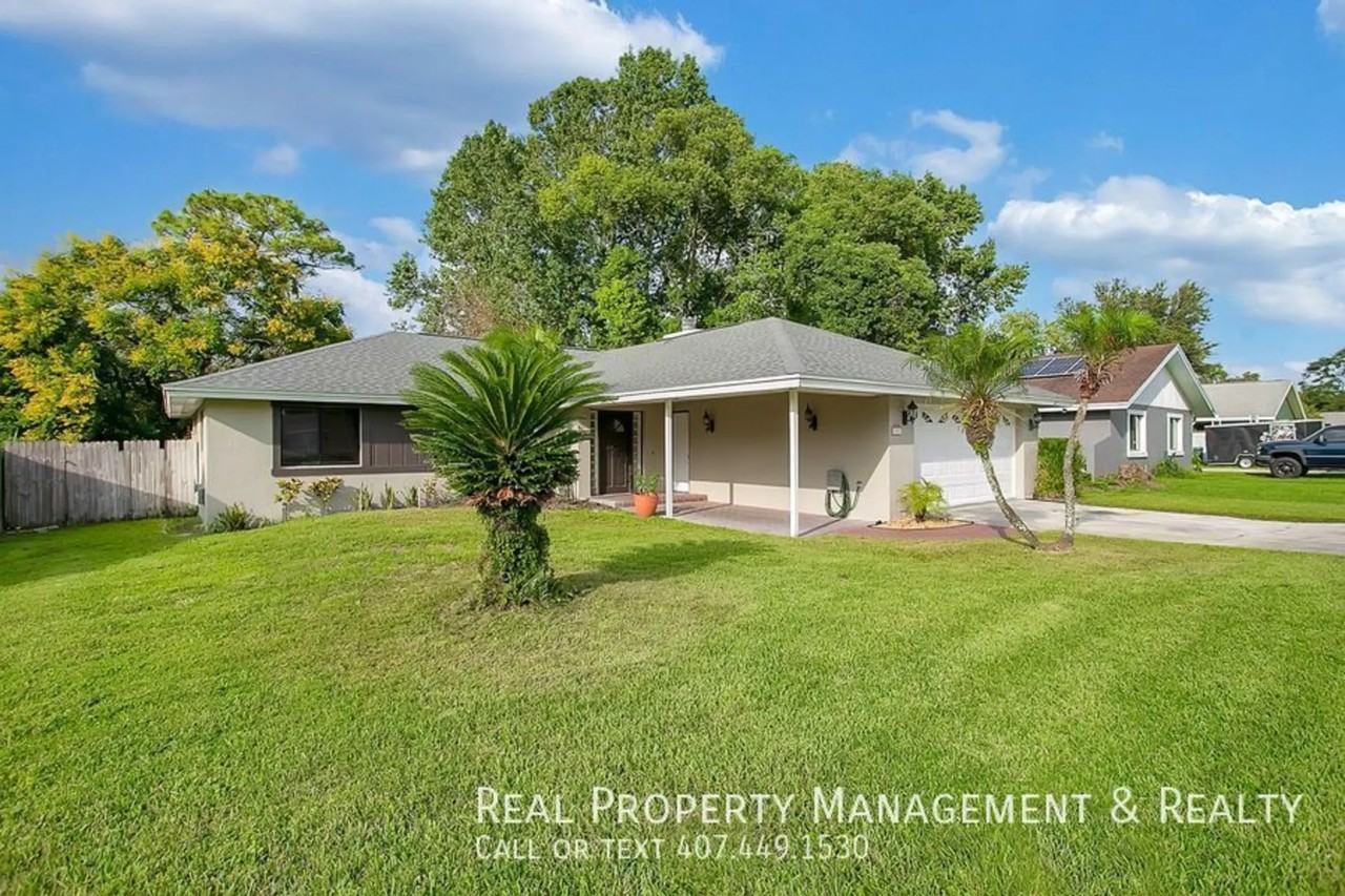 1817 Crownwood Dr - Photo 2 of 19