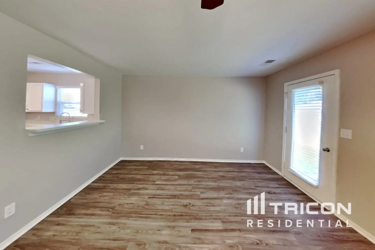 4431 Canaan Place Dr - Photo 3 of 18