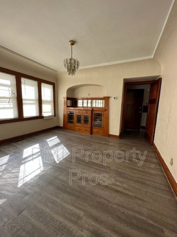 3403 N 36th St Lowr - Photo 3 of 7