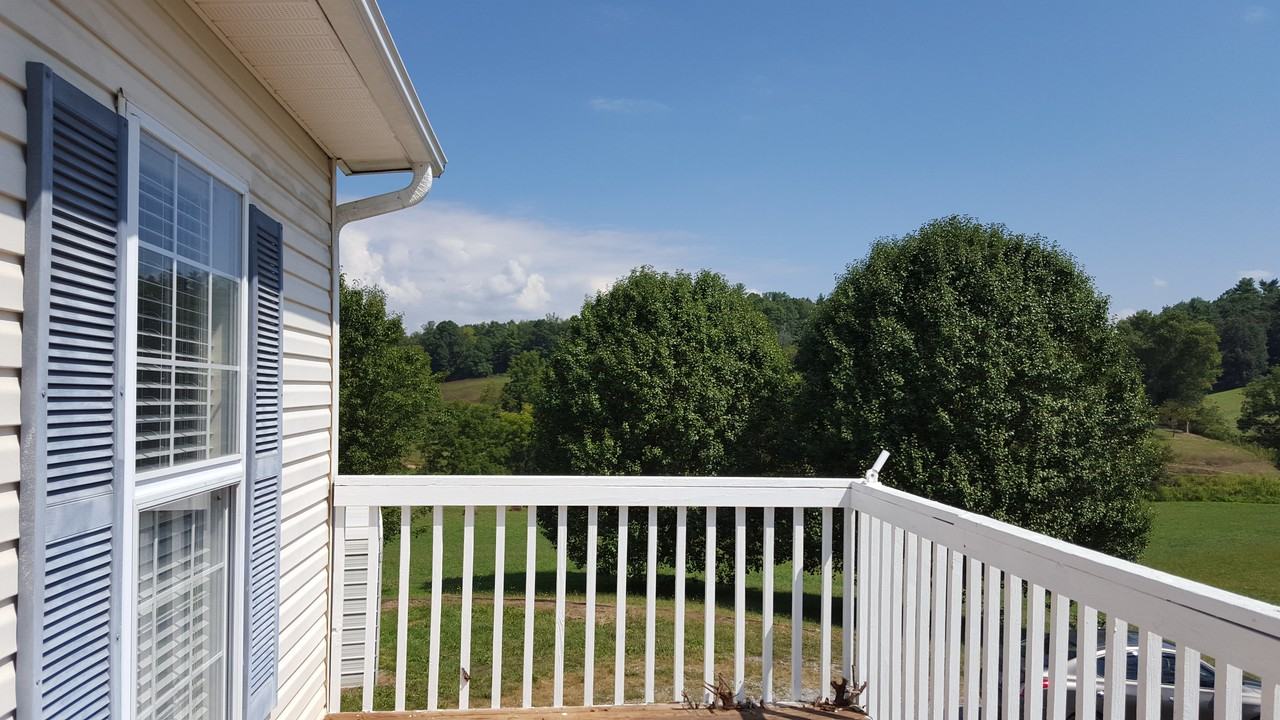110 Palmer Ford Rd - Photo 3 of 12