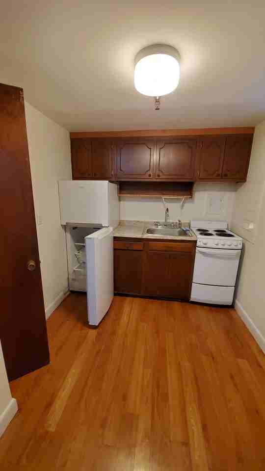 45 Chester St #B2 - Photo 5 of 8