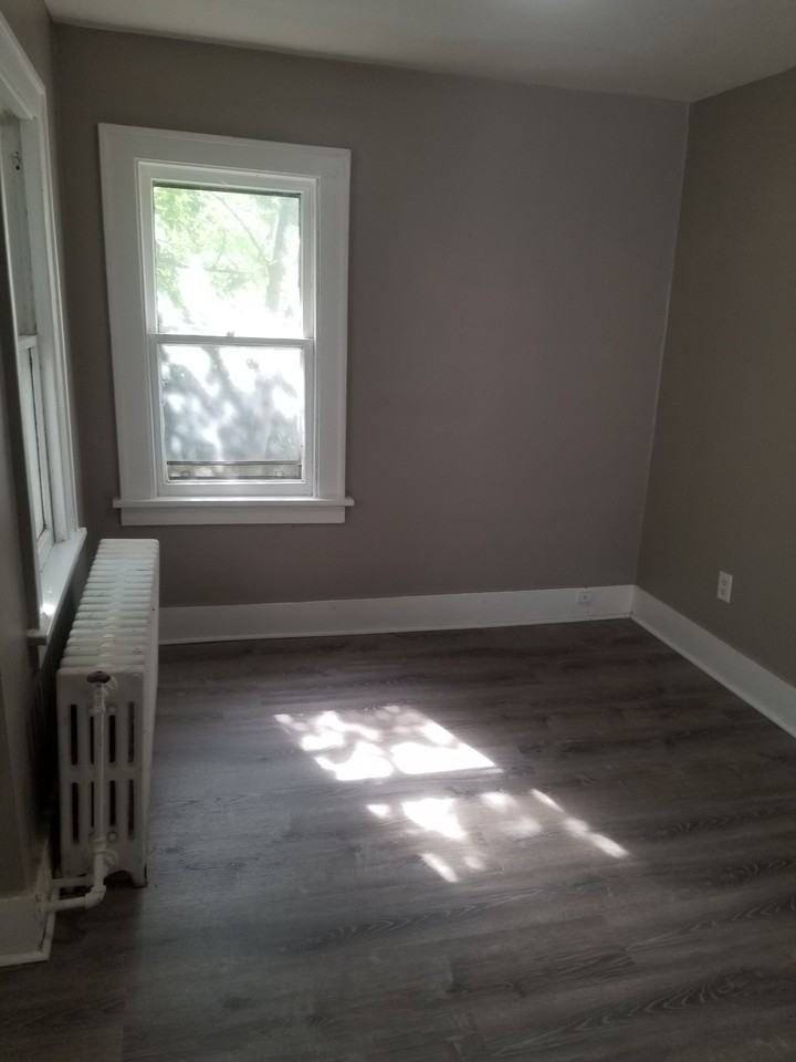 None 220 - Photo 3 of 18