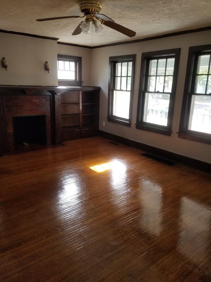 126 Van Bergh Ave - Photo 3 of 26