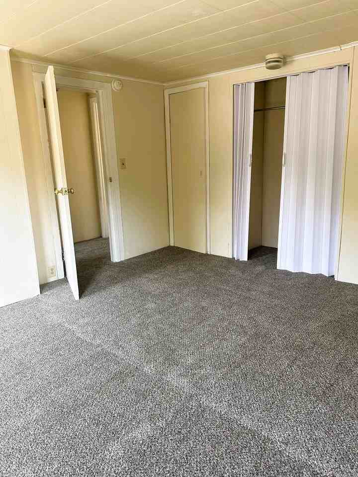 2 Burt Ave - Photo 3 of 11