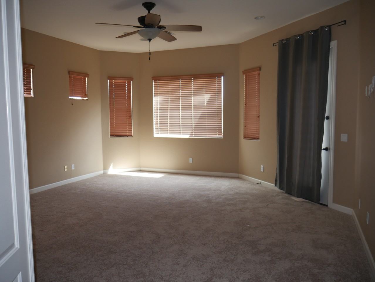 20007 N 19th St - Photo 7 of 14