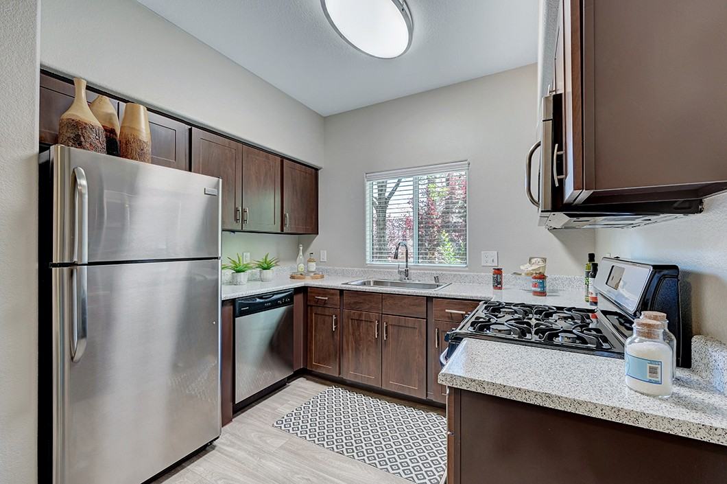 Canyon Villas - Photo 6 of 37