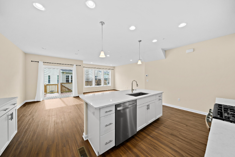 111 Hawks Perch - Photo 3 of 29