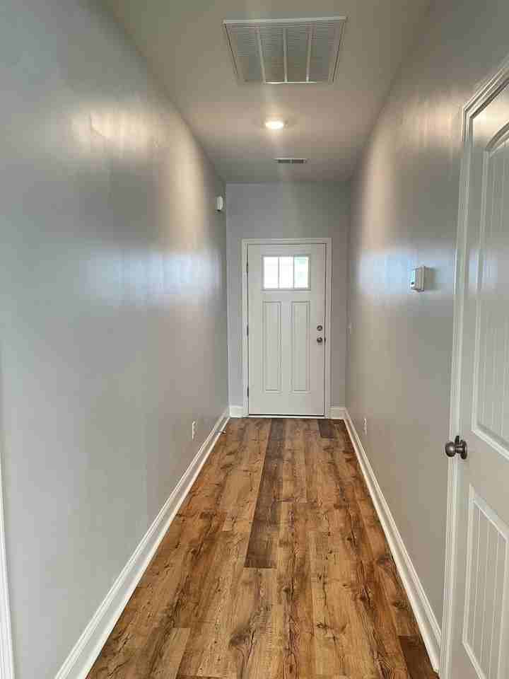 125 Silver Way Dr #NA - Photo 3 of 18