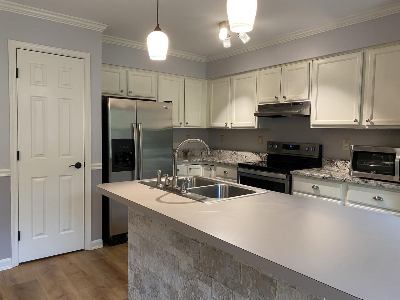 211 Morningside Drive #1 - Photo 3 of 11