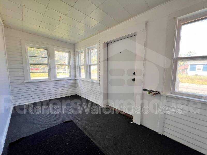 2535 Garfield Ave - Photo 2 of 20