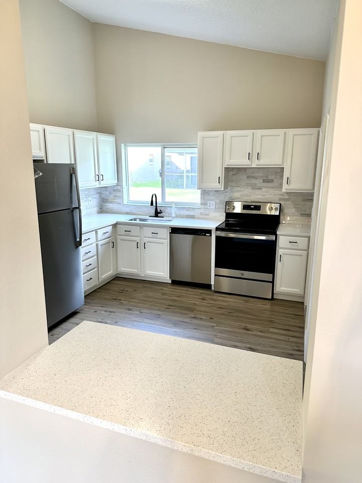 2433 Piedmont Lakes Blvd #NA - Photo 3 of 28