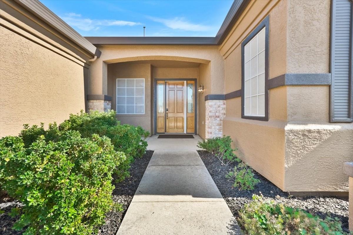 1505 Eriswell Dr #1 - Photo 5 of 41