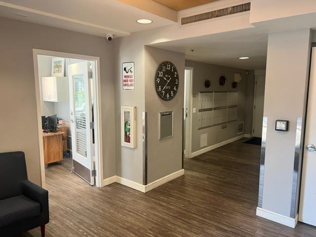 737 Southwest 17th Avenue - Photo 5 of 6