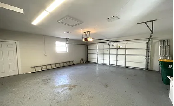 130 Churchill Ave - Photo 2 of 11