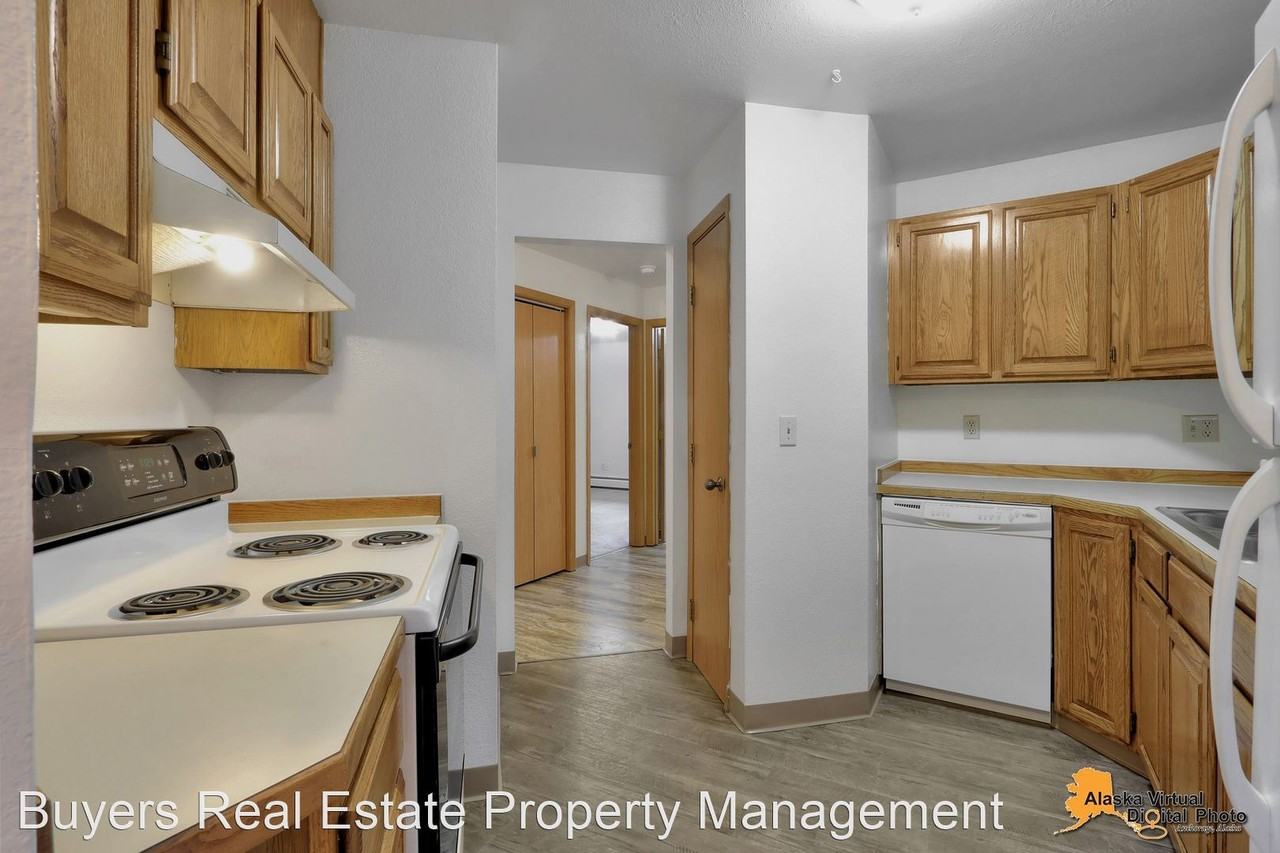 11301 Pyramid Drive - Photo 2 of 4