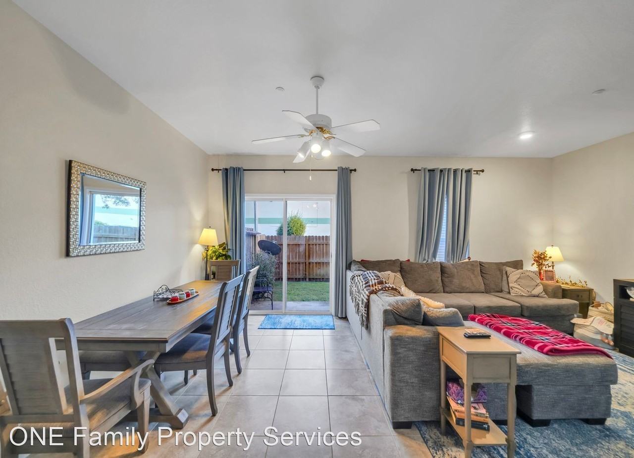 1020 Anniston Ct - Photo 3 of 25