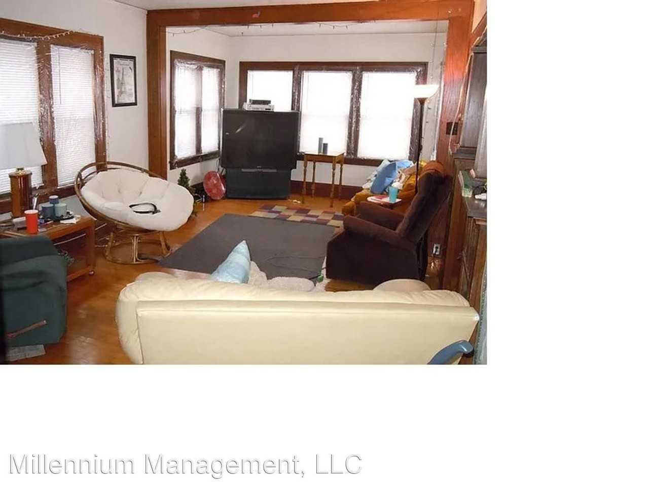 5 Bedroom Update house for Fall 2023! - Photo 2 of 4