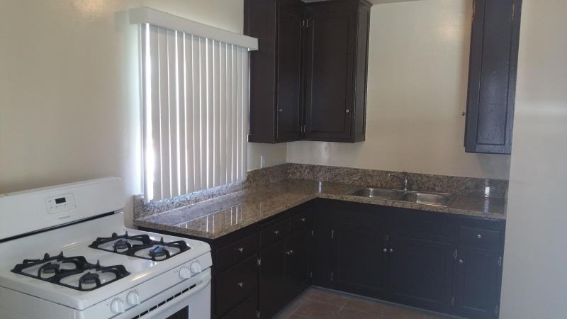 1522 N Buena Vista St - Photo 3 of 6