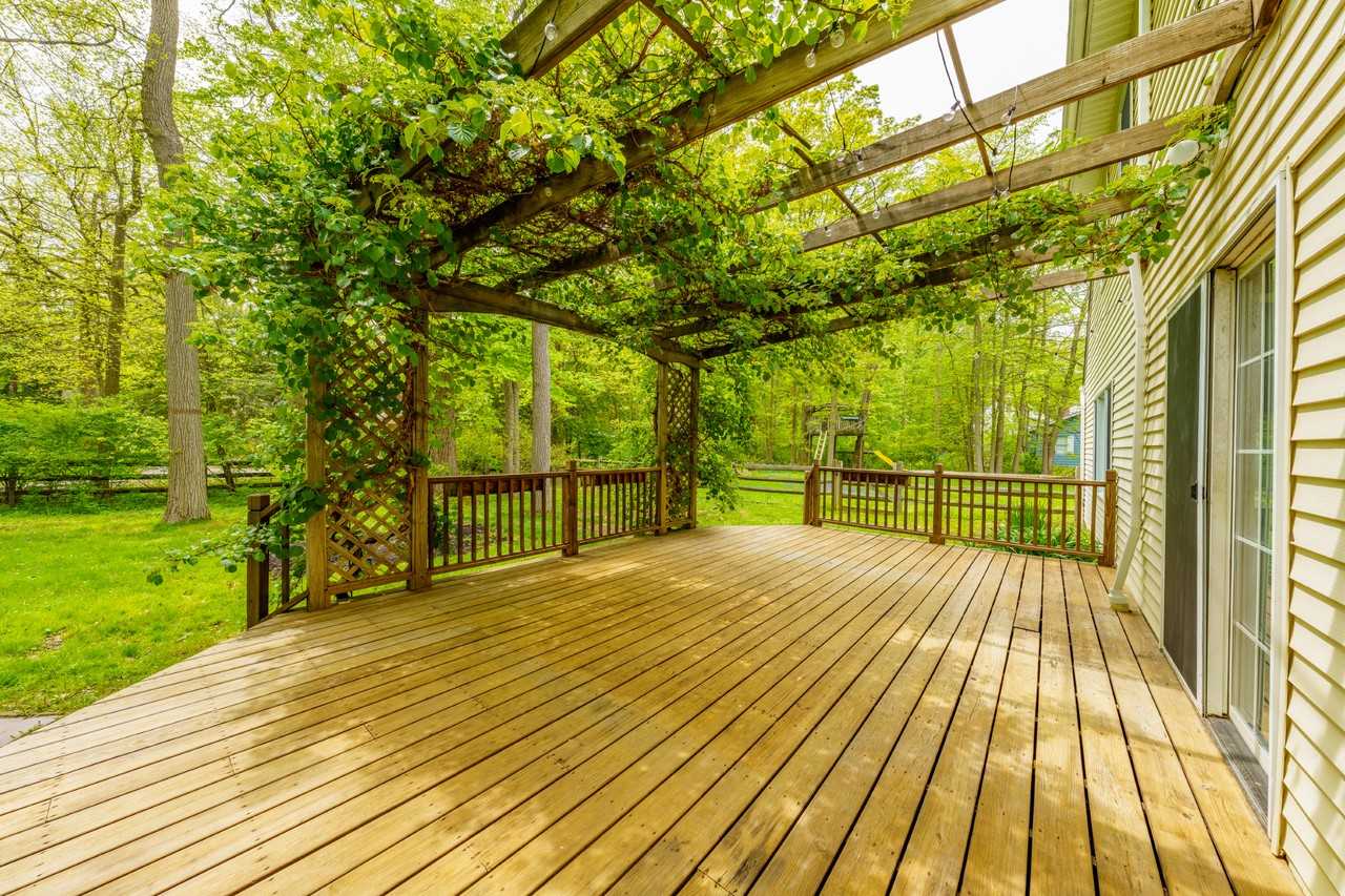 29750 N Hilltop Rd #NA - Photo 3 of 10