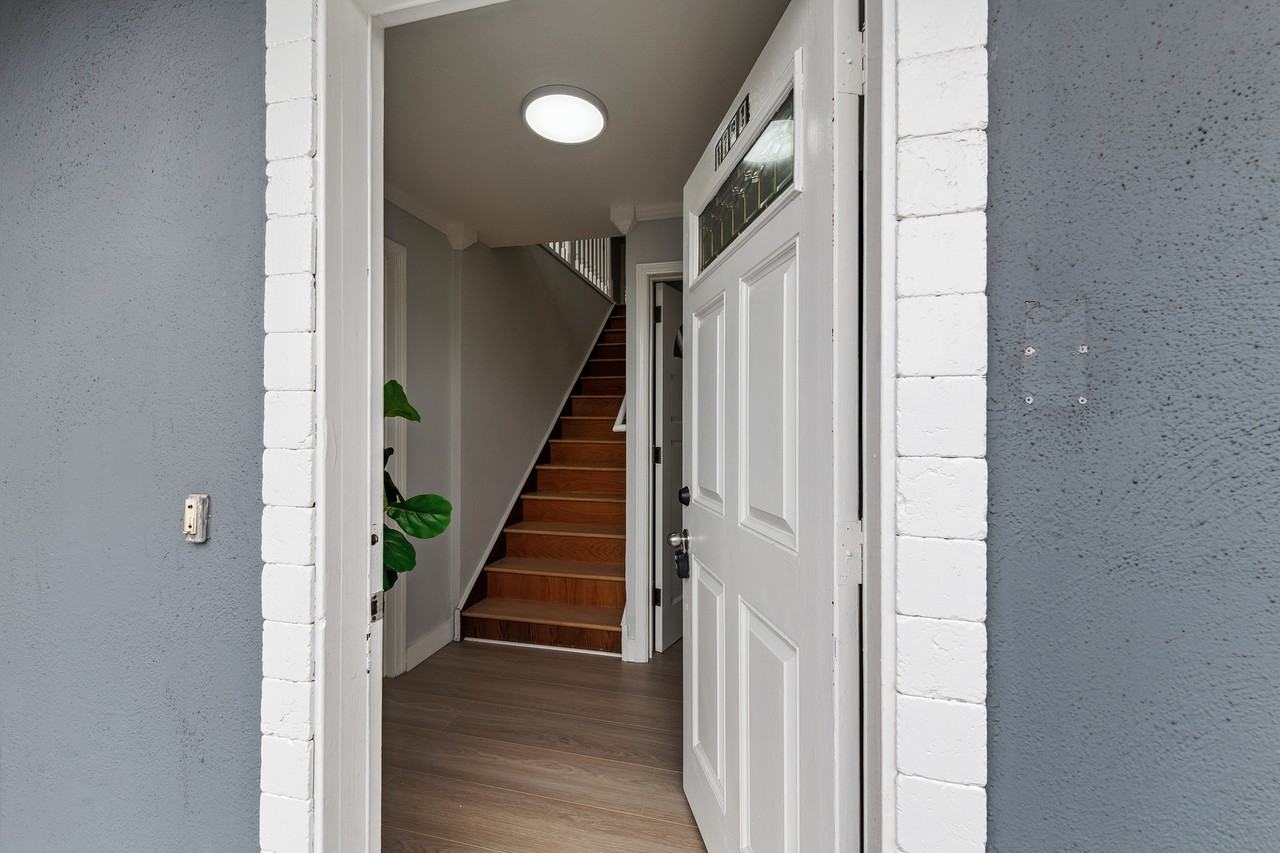 1161 Skyline Dr #NA - Photo 3 of 27