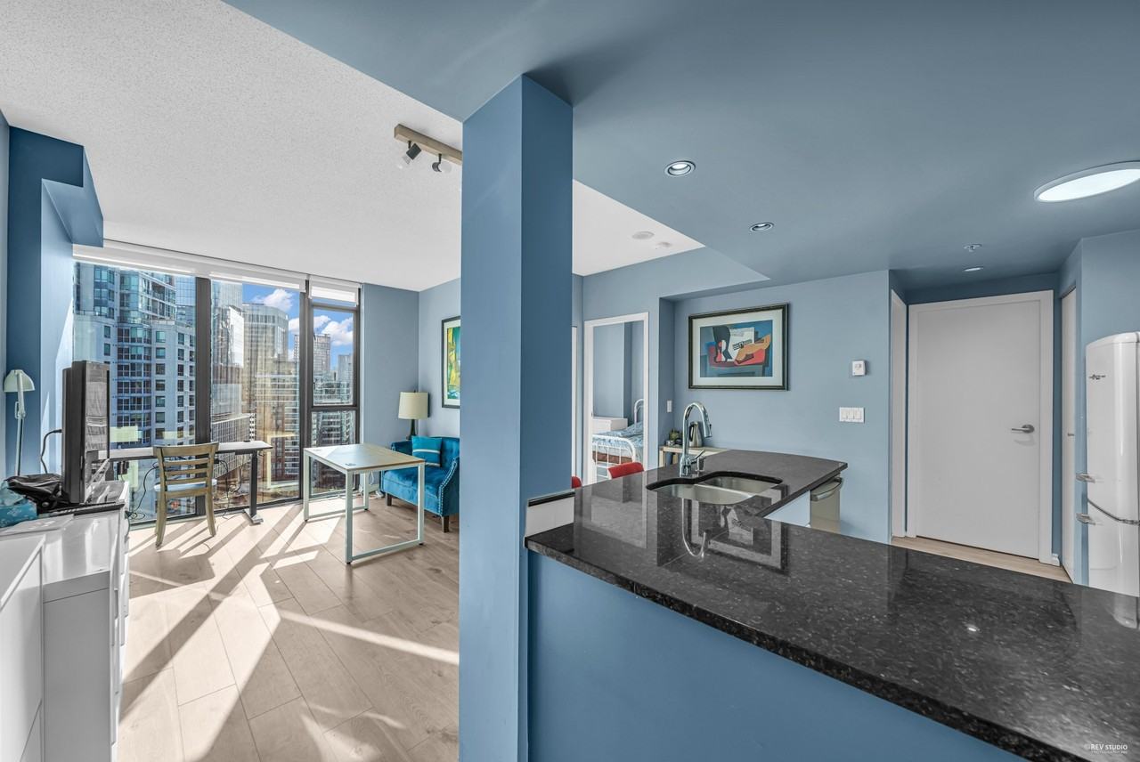 1331 West Georgia Street - Photo 4 of 23