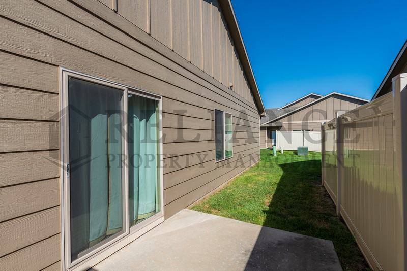 3738 N Tyler Ct - Photo 4 of 24