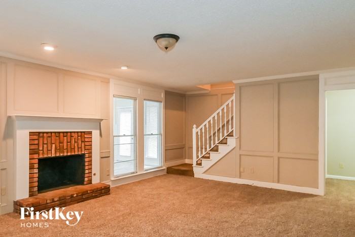 7170 Country Oaks Cv - Photo 2 of 16