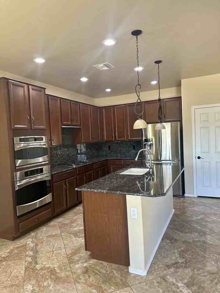 11556 N Adobe Village Pl #NA - Photo 2 of 16