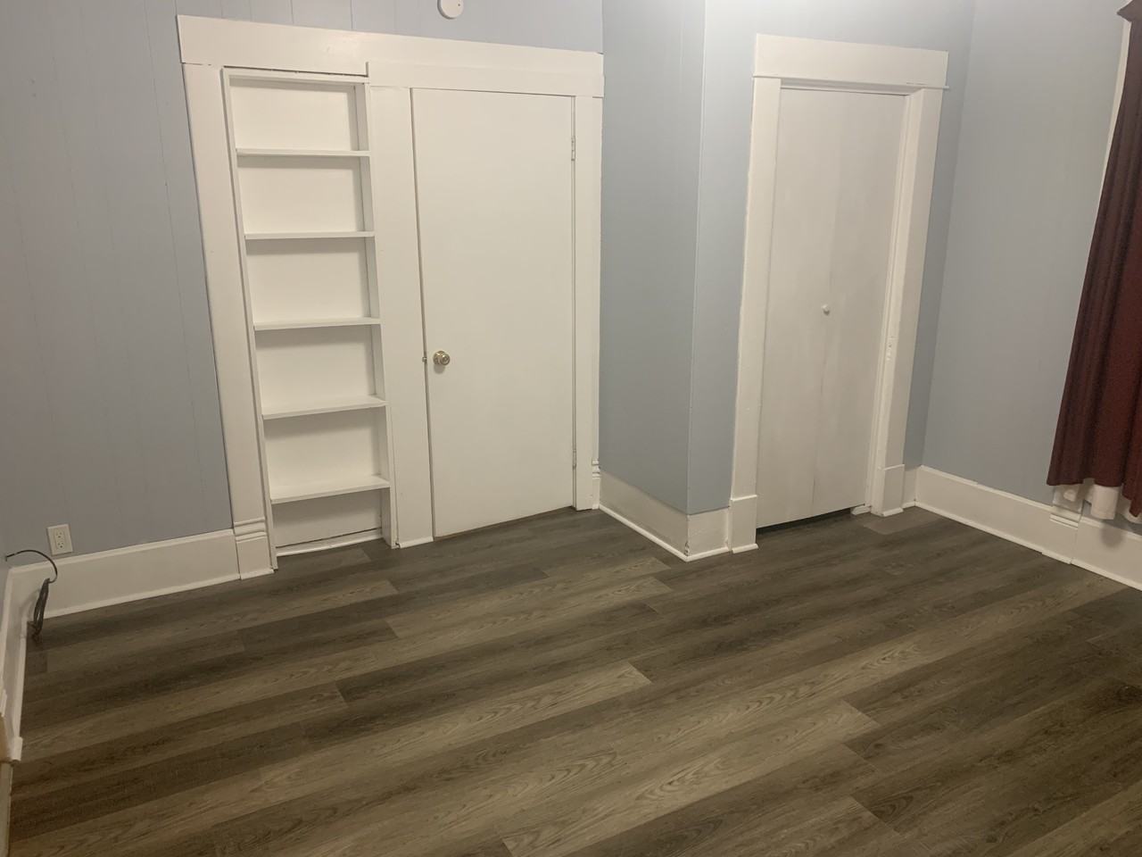 422 W 8th St #NA - Photo 2 of 11