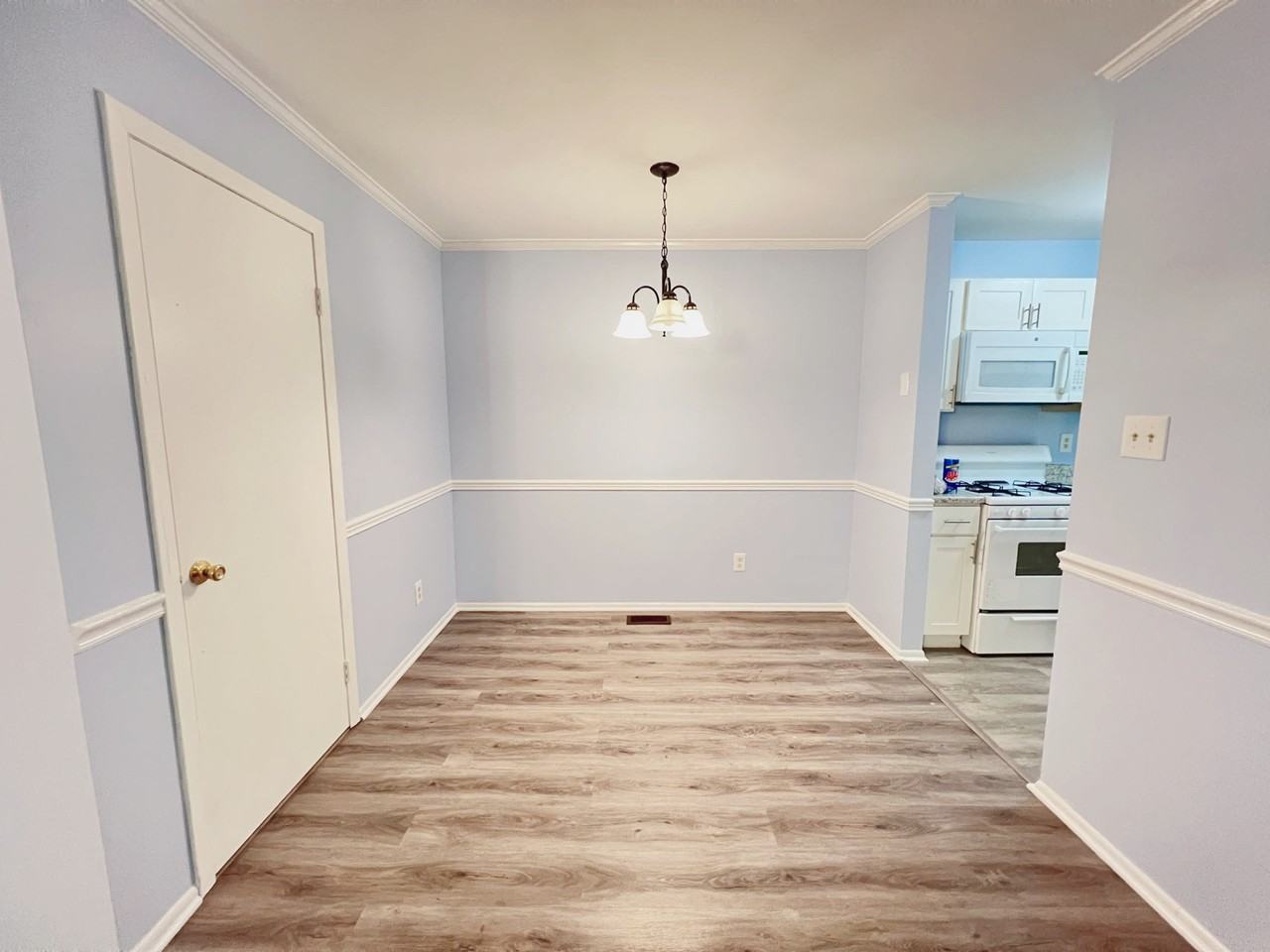 2501 Eagle Row #2501 - Photo 2 of 10