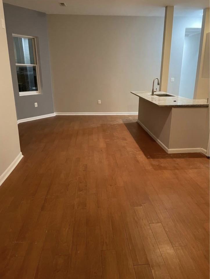 2407 Brookfield Avenue #4 - Photo 2 of 6