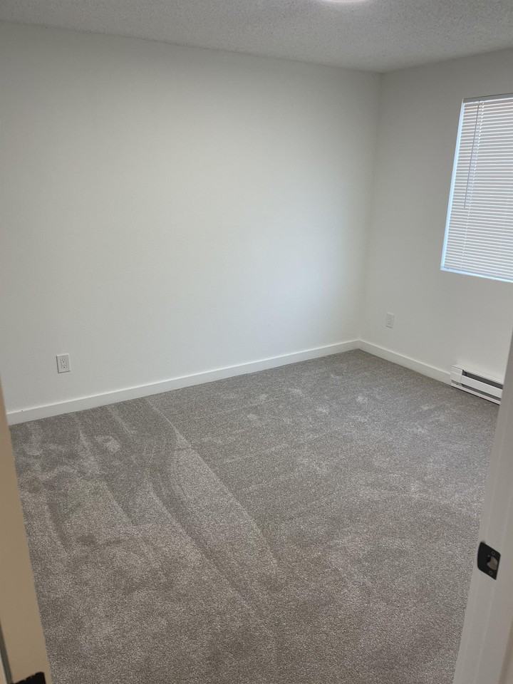 5610 S M St #A - Photo 7 of 12