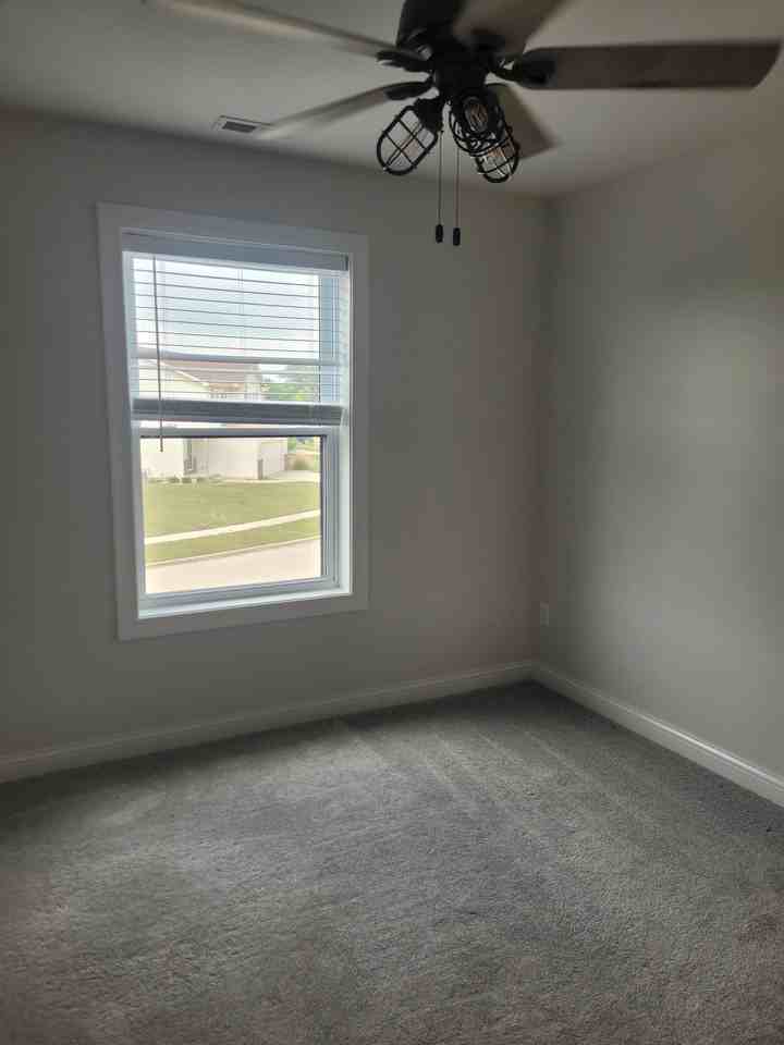 2404 Grey Fox Trl #1 - Photo 4 of 30