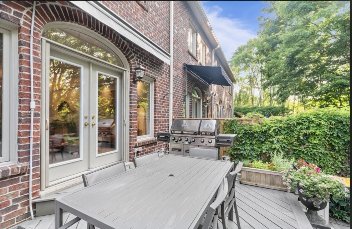 342 Park Lawn Road #TH5 - Photo 6 of 23