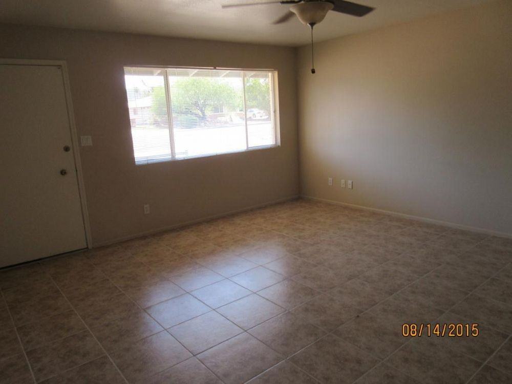 2910 E Cholla St - Photo 2 of 14
