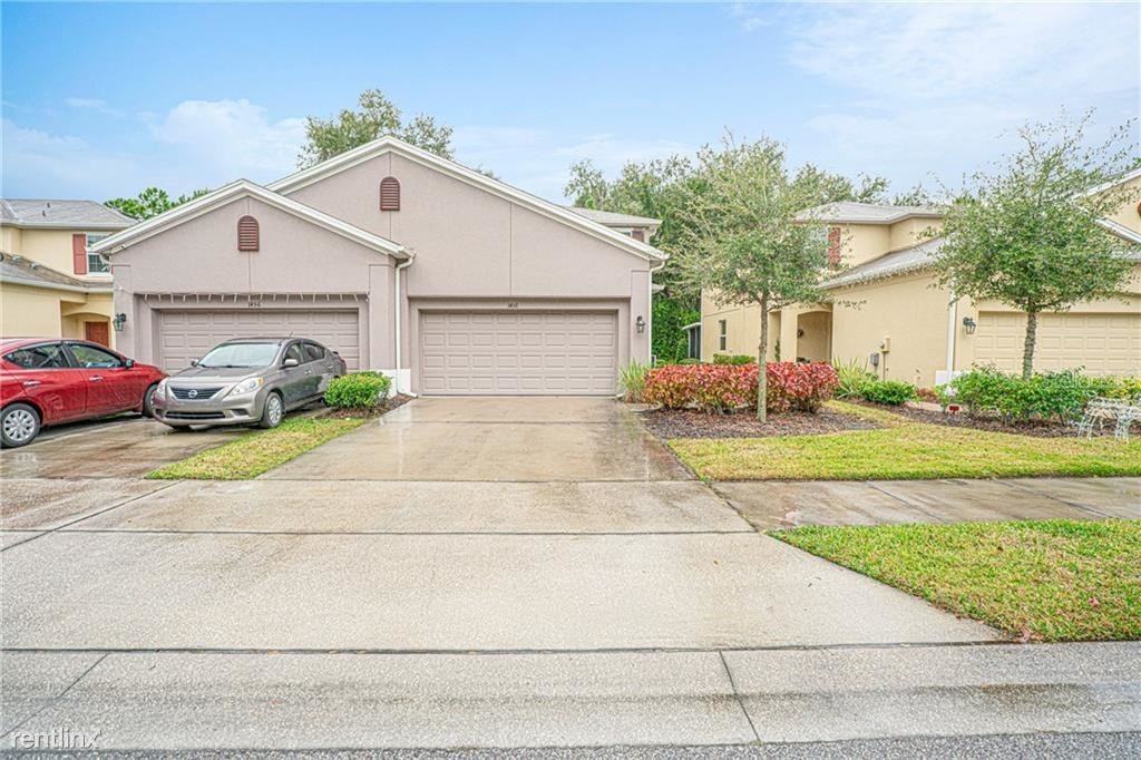 1452 Scarlet Oak Loop - Photo 3 of 25